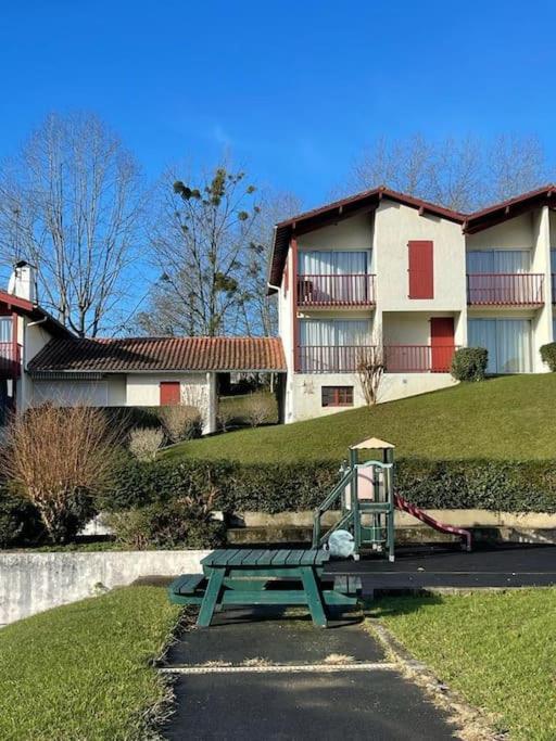 Appartement Baztan Piscine Vue Montagnes à Souraïde Extérieur photo